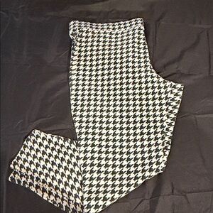 Torrid Black and White Houndstooth Pants
